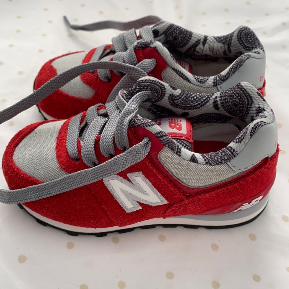 New balance infant size 5 wore once